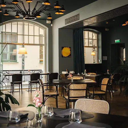 Neiburgs Hotel 4*